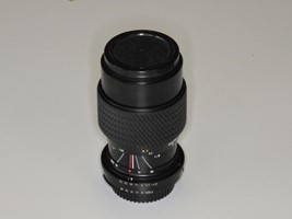 Tokina MF 80-200mm 1:4.5-5.6 SZ-X Macro