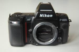 Nikon F 801 S AF