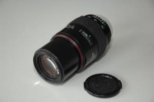 Tokina AF 70-210mm 1:4-5.6 Makro