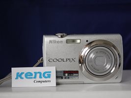 Coolpix S225 silber Ausverkauft!