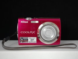 Coolpix S230 magenta (pink) >leider ausverkauft<